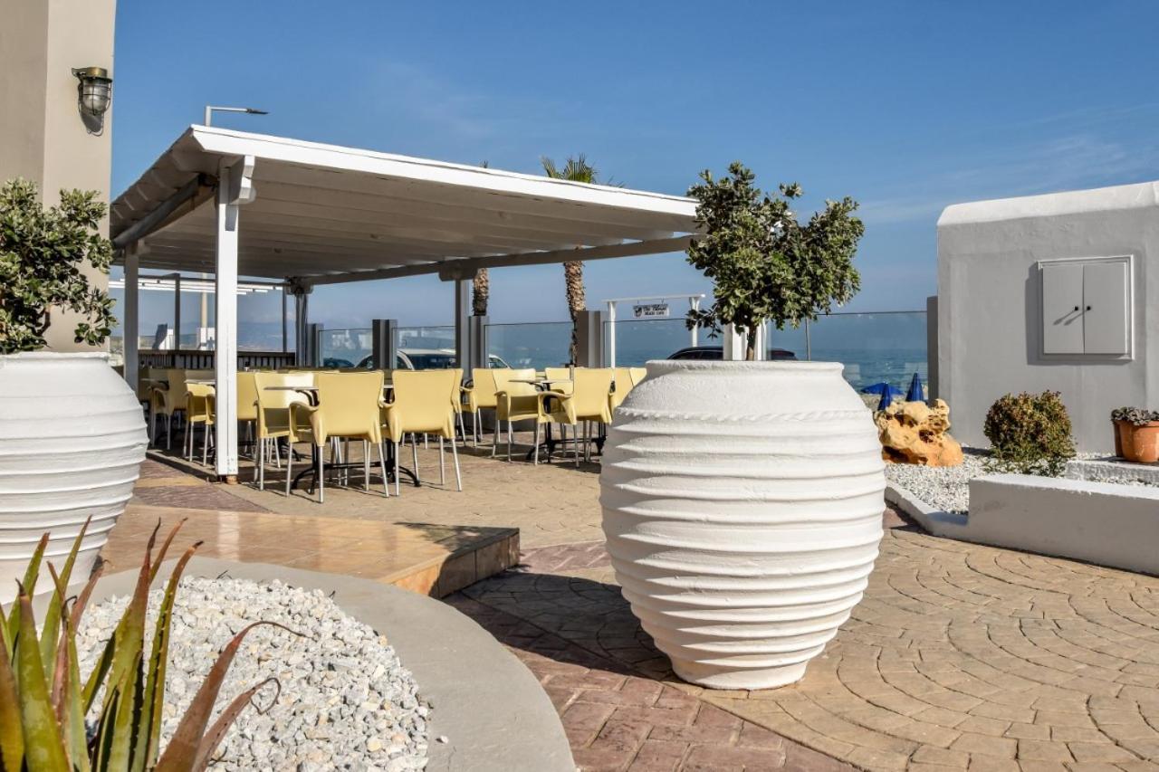 Yria Beach Hotel Kokkini Hani Exterior photo